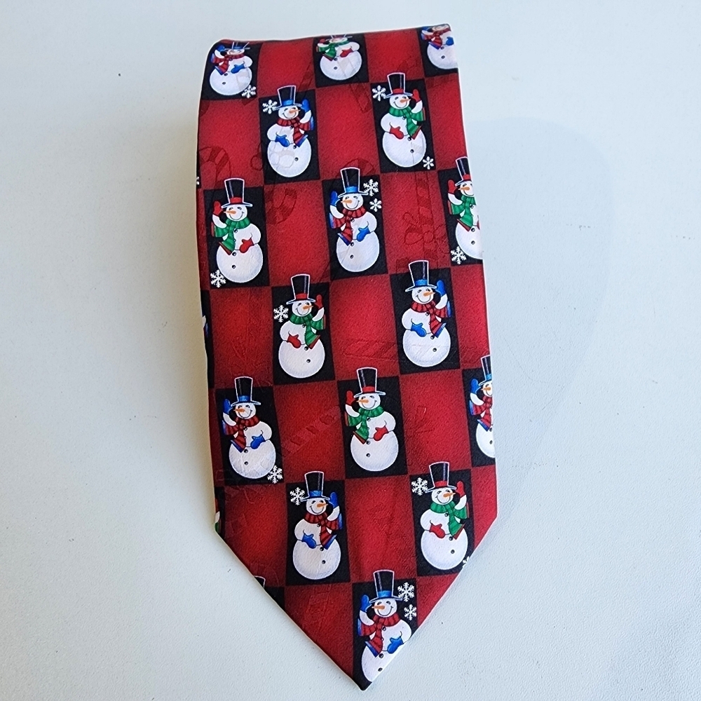 Hallmark Yule Tie Greetings Silk Mens Snowman Neck Necktie Christmas Red Holiday
